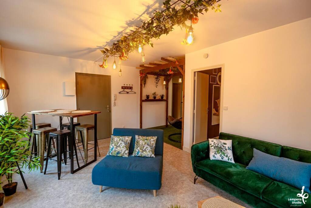 Appartement Romance Florale Troyes Exterior foto